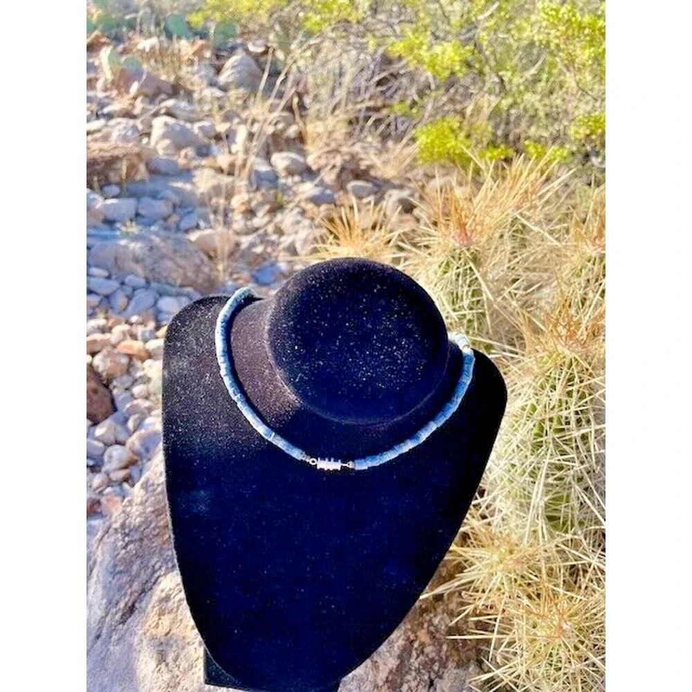 Native American Shell Necklace Handmade by Marian Curly - Picture 2 of 3